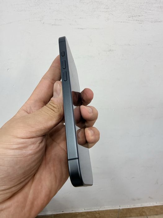 iPhone 17 Black 256 icloud