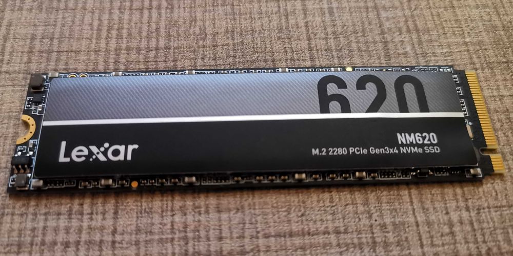 NVME M.2 SSD 2TB Lexar NM620 PCIe 3.0