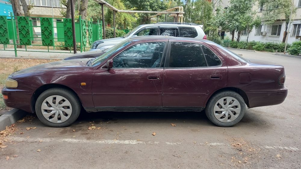 Продам машину тайота