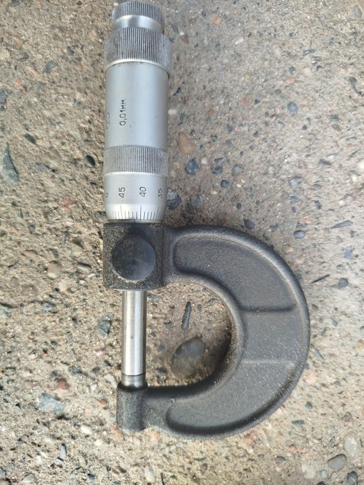 Микрометры СССР в хорошем состоянии.