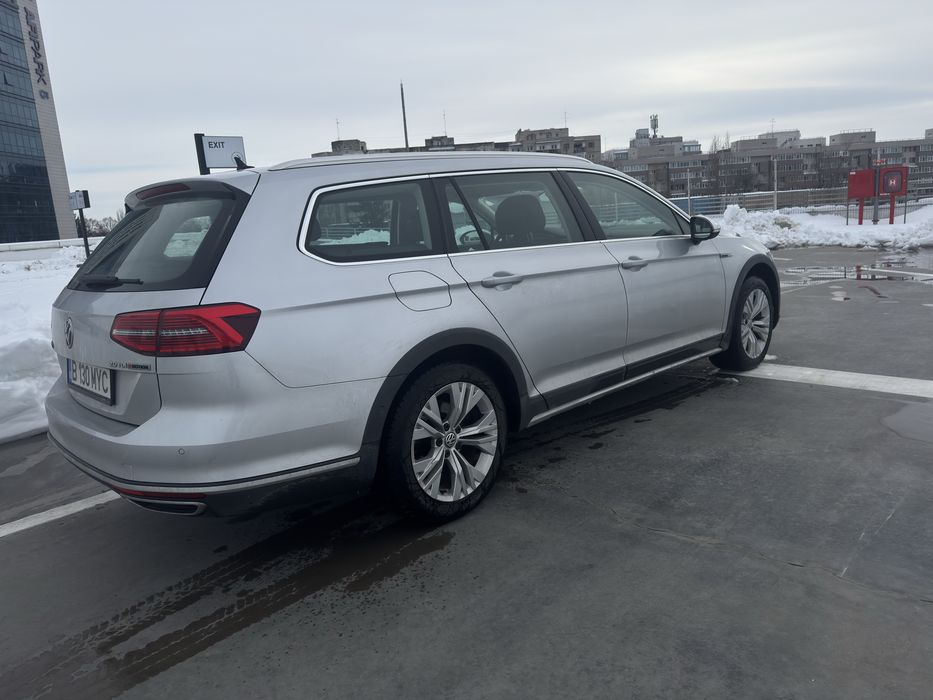 VOLKSWAGEN Passat Alltrack 2017 — imagine 3