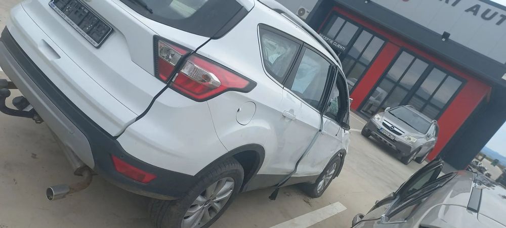 Dezmembram Ford Kuga II 2.0 TDCi 4x4 T7MA