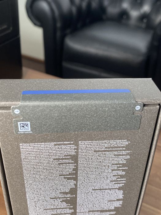 Samsung Galaxy s25 FE• 256 GB • Navy