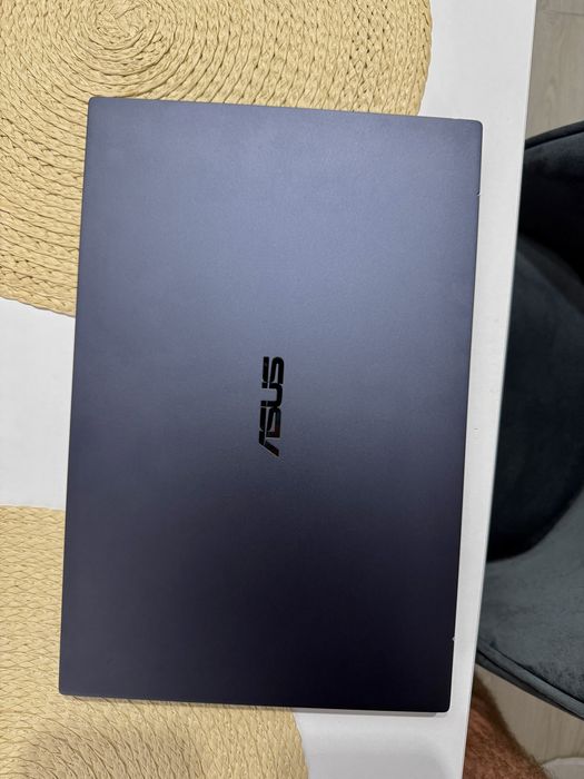 Laptop Asus B1500CEAE