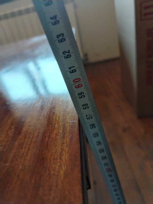 Маса холна/ за хранене