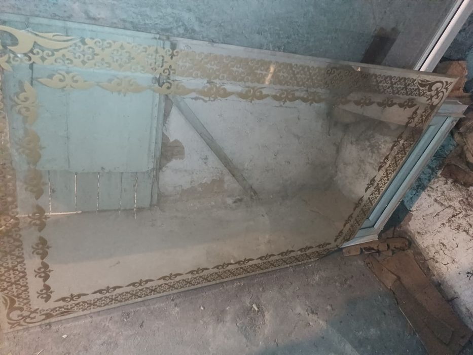 Продается зеркало