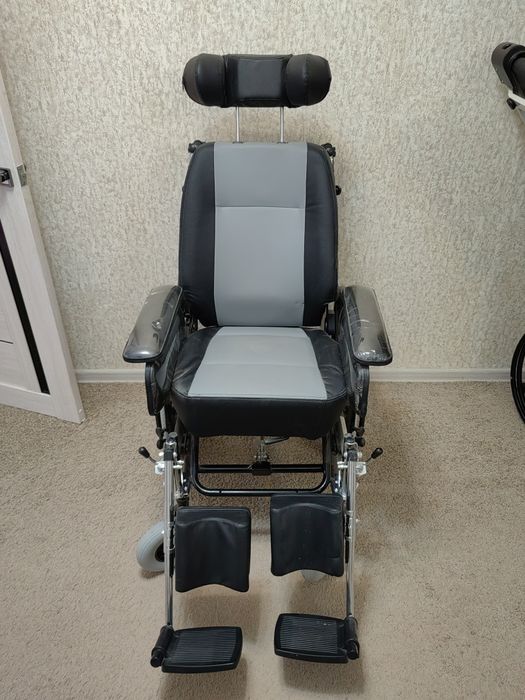 Коляска инвалидная