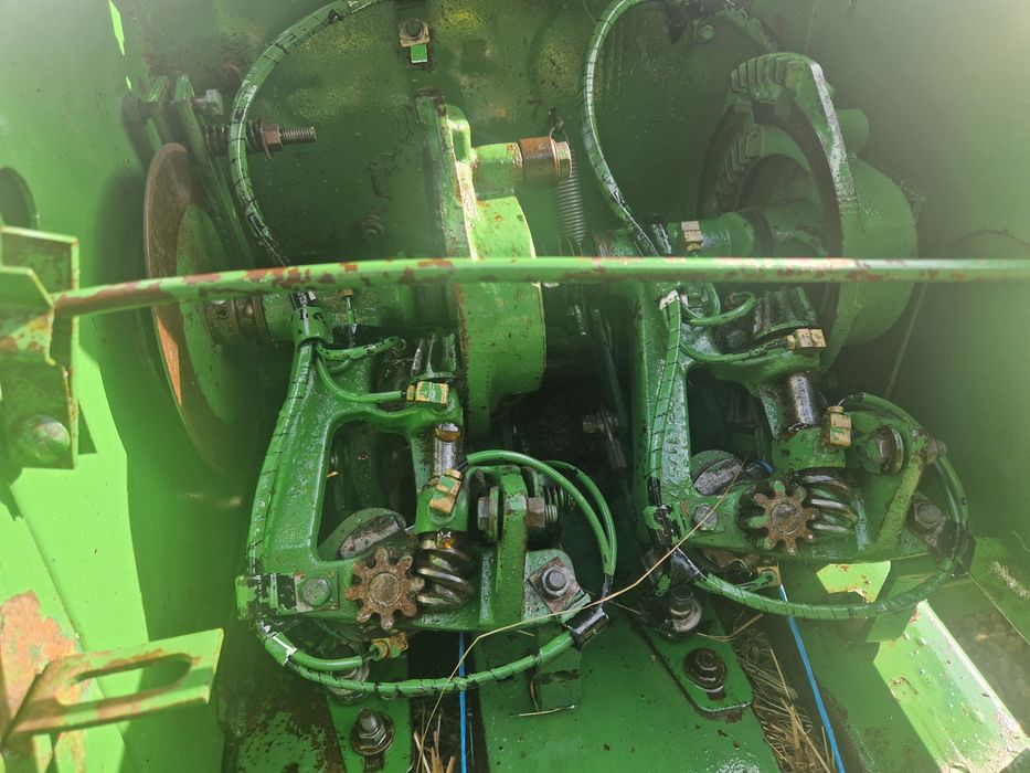Presă balotiera John Deere 342