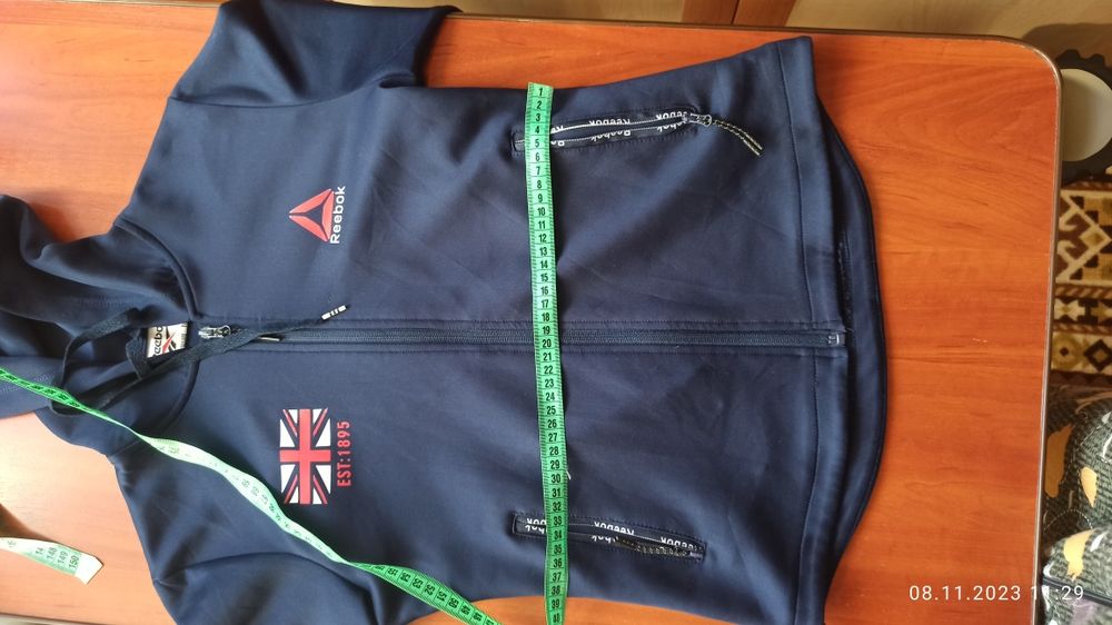 Спортивный костюм