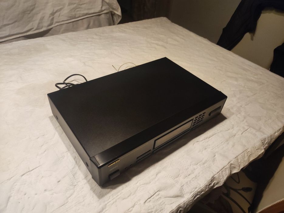 Onkio tuner T-4031RDS