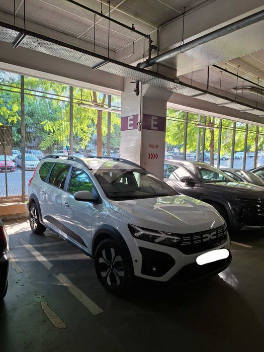 Vand Dacia Jogger 1.0benzina gaz 2024 Euro6