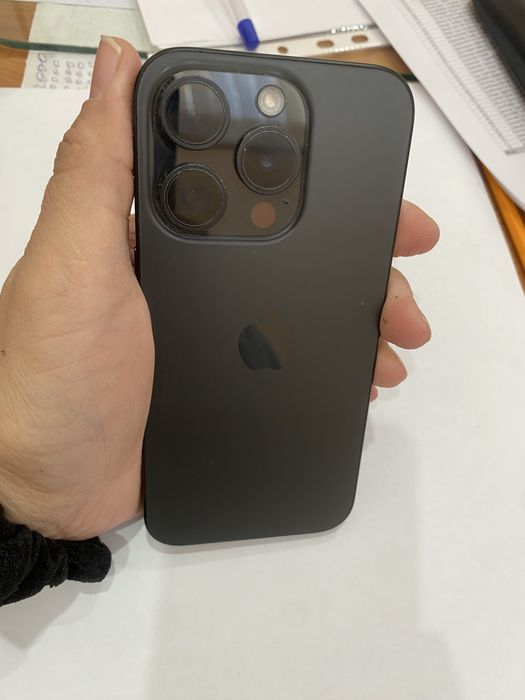 IPhone 15 pro 256 gb