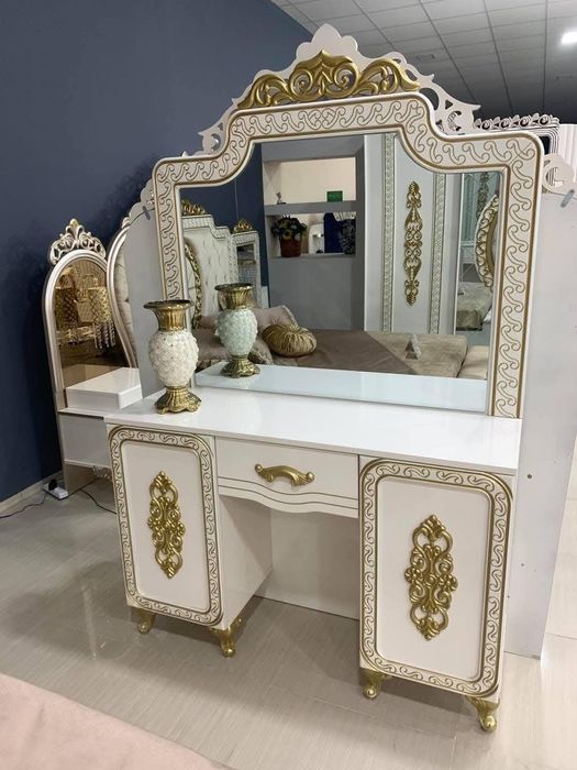 Спален комплект...