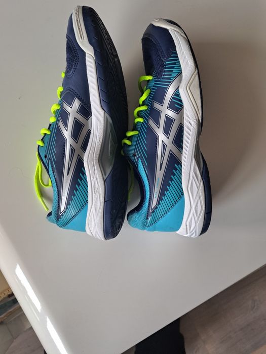 Дамски маратонки Asics 38