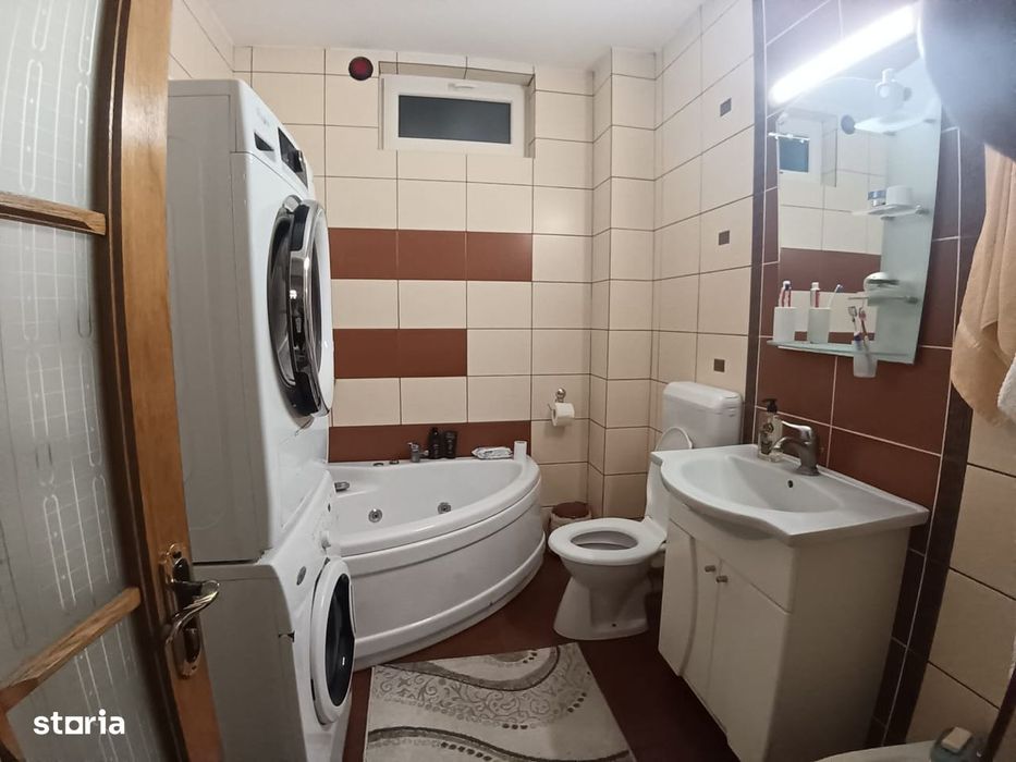 Zona Dumbravei, casa superba cu 10 ari teren