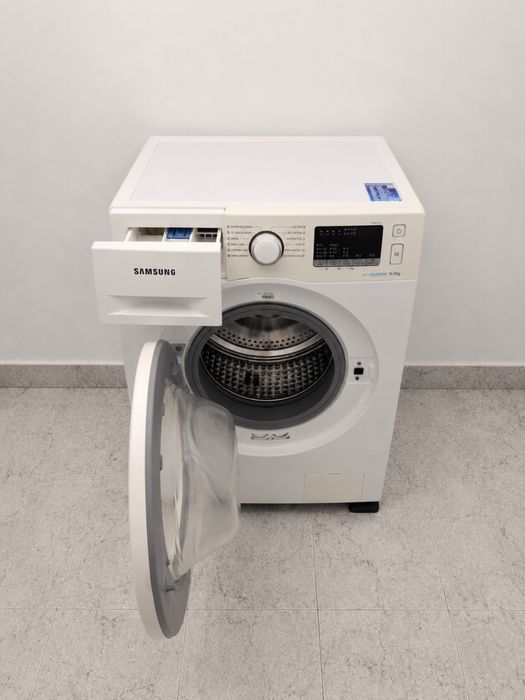 Vând mașină de spălat Samsung EcoBubble 6 kg in stare excelenta