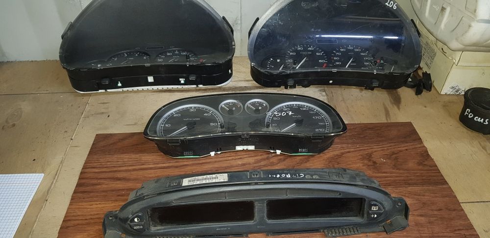 панель приборов Renault, Peugeot, citroen