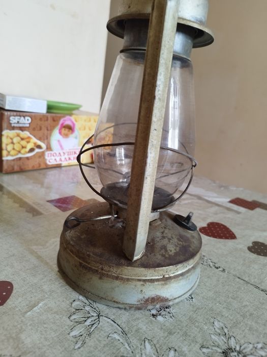 Свет кетганда ишлатилаган красиновий лампа