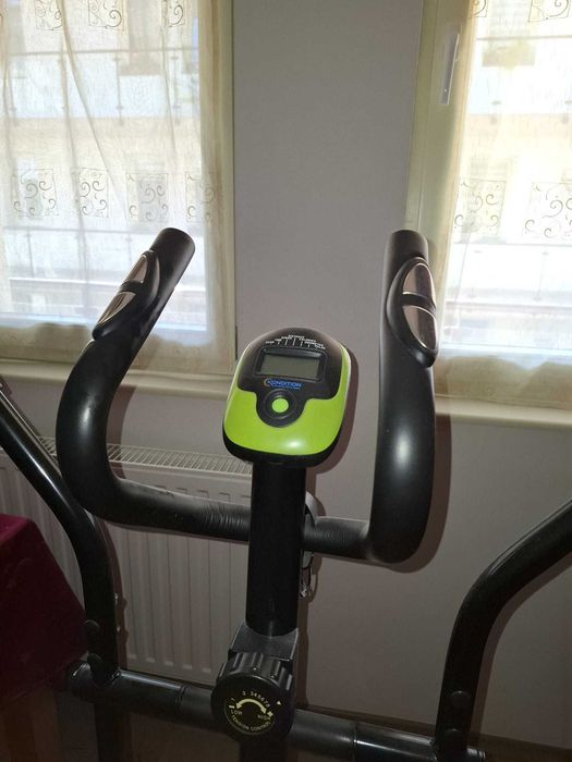 Bicicletă Eliptică Kondition + Fotoliu Puf (Beanbag) CADOU – Stare Excelentă