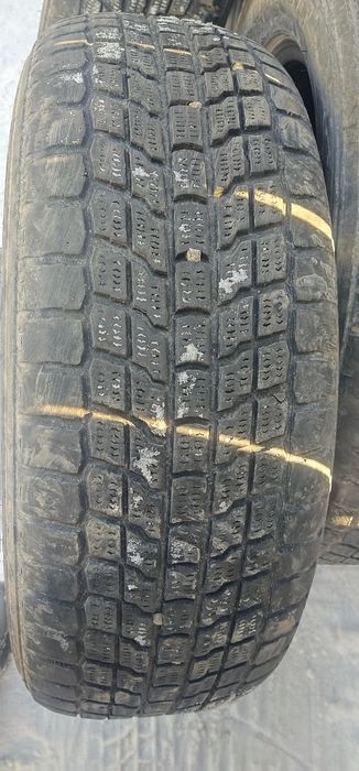 Продам внесезонные шины