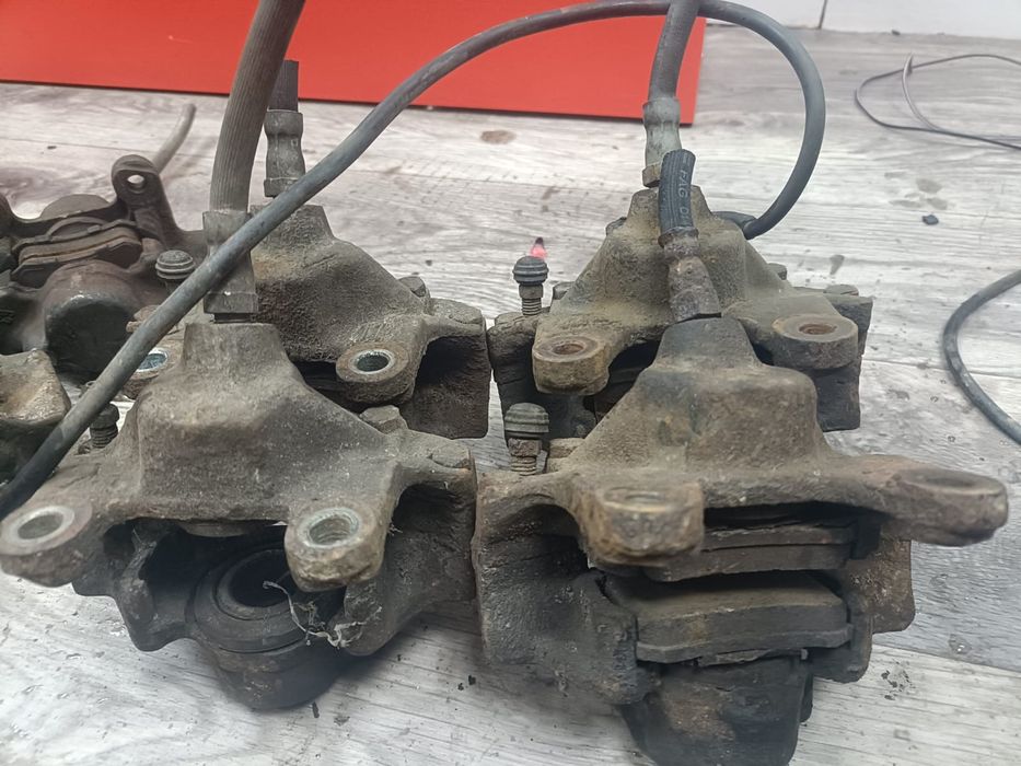 Суппорт на Мерседес