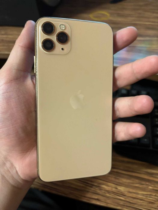 Iphone 11 Pro Max 200 $