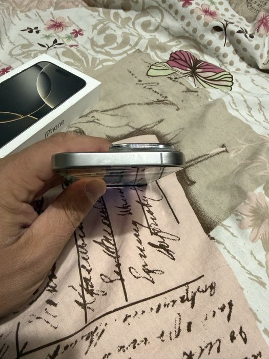 Iphone 16 pro 128 GB