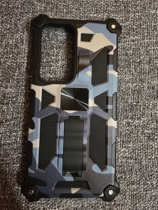 Se vinde husă antișoc pentru Samsung S24 Ultra