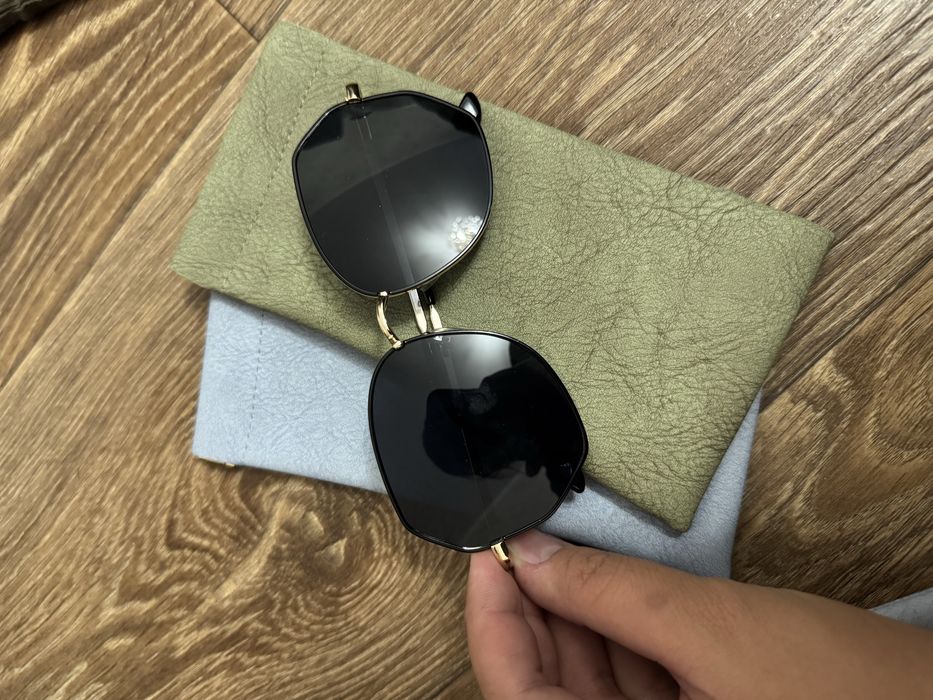 Очки и чехлы для очков