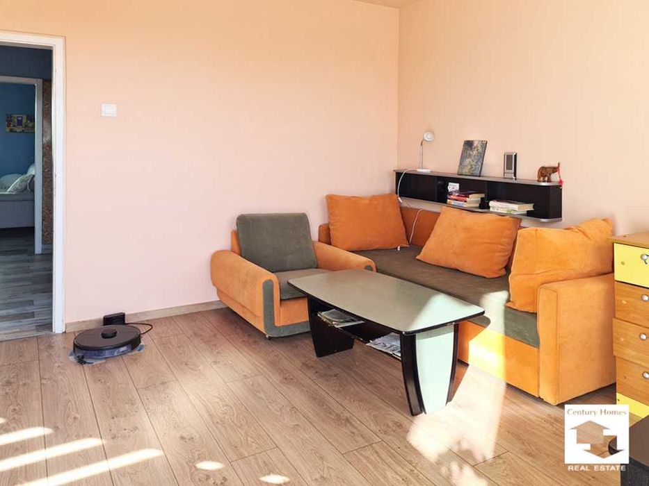 Дава се под наем Тристаен апартамент в Велико Търново, Център - 70 кв.м за 380 € - Снимка #4