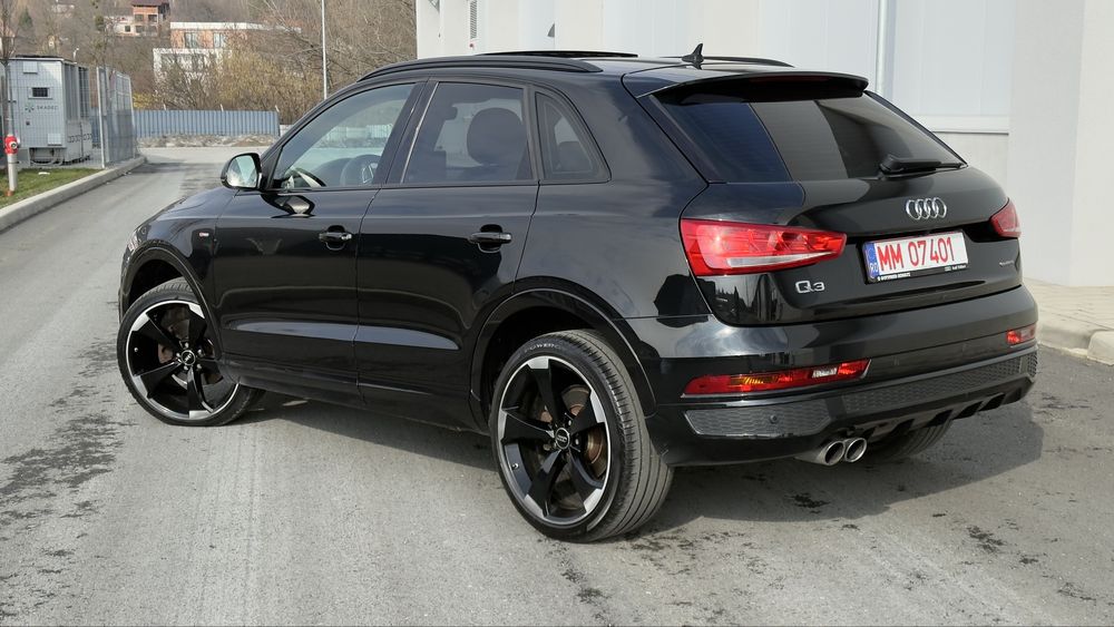 Audi Q3 // 3x sline // 4x4 // Panoramic // Bose Edition