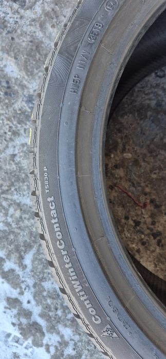 4 anvelope iarna Continental,fata 235/40/18,spate 265/35/18.Pret/buc.