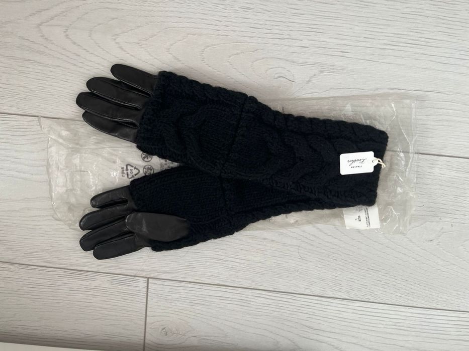 Перчатки от Amelia Cable Glove Европа