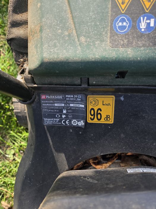 Masina tuns gazon Parkside