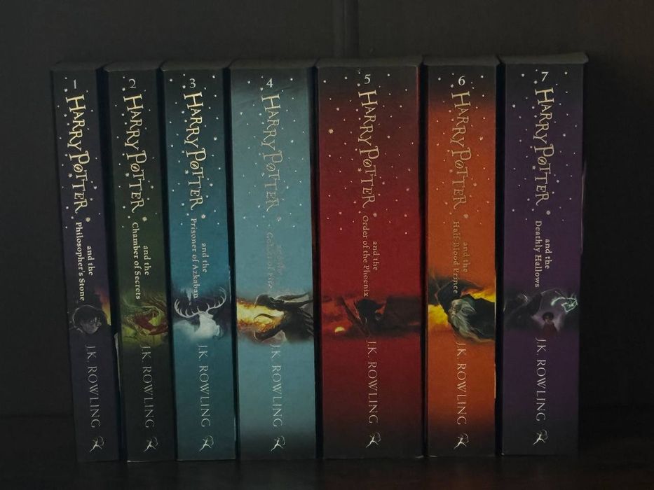 Срочно продаю книги в идеальном состоянии