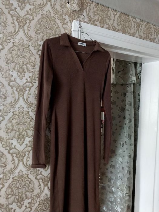 Продам платья новые