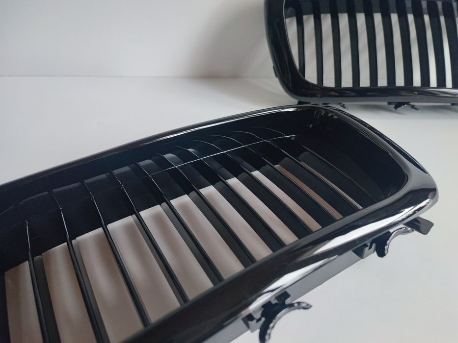 Бъбреци БМВ Е38 М Черен гланц BMW 7 E38 94-01 Решетки