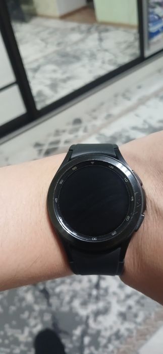 Часы Galaxy Watch4 classic