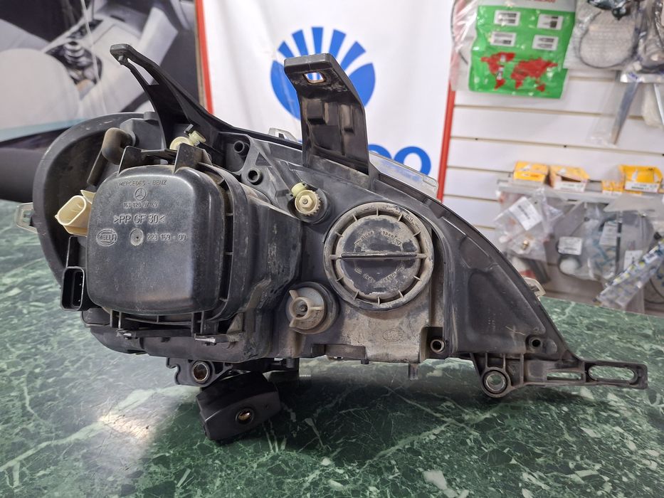 Фара левая w163 рестайлинг галогеновая