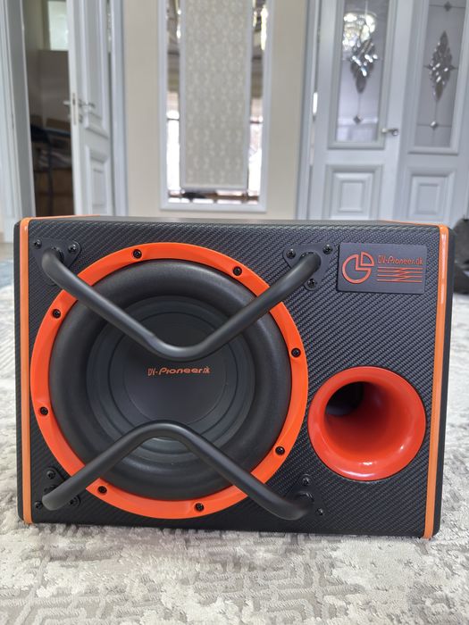 Сабвуфер продаёться