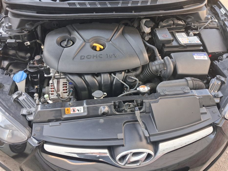 Продам Hyundai Elantra 2014 г.в. свежепригнан