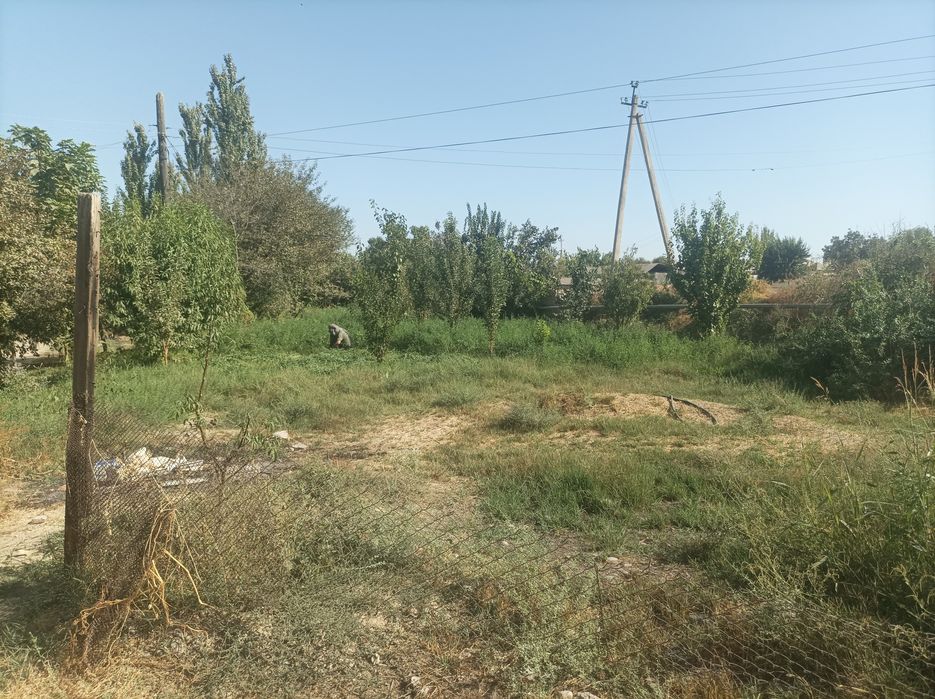 Uy sotiladi  Дом продается