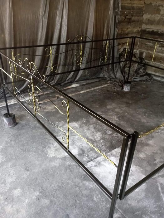 Продам оградку для могилы