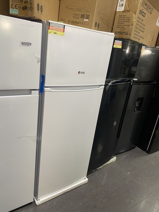 Хладилник с фризер VOX KG 2500 E