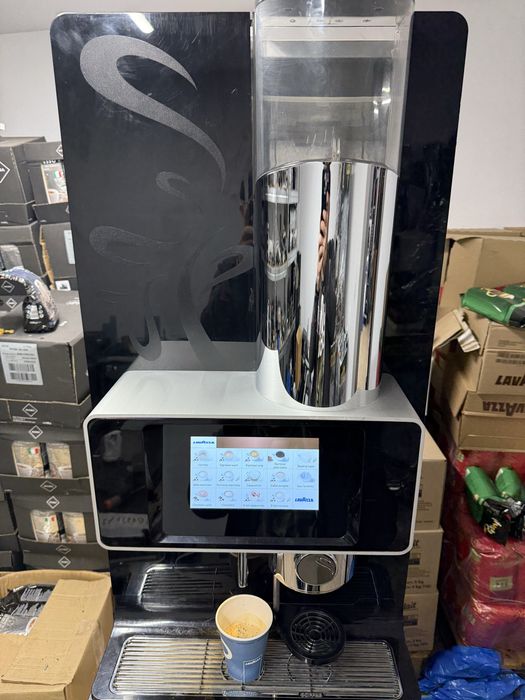 Necta Ferrara touchscreen aparat cafea boabe