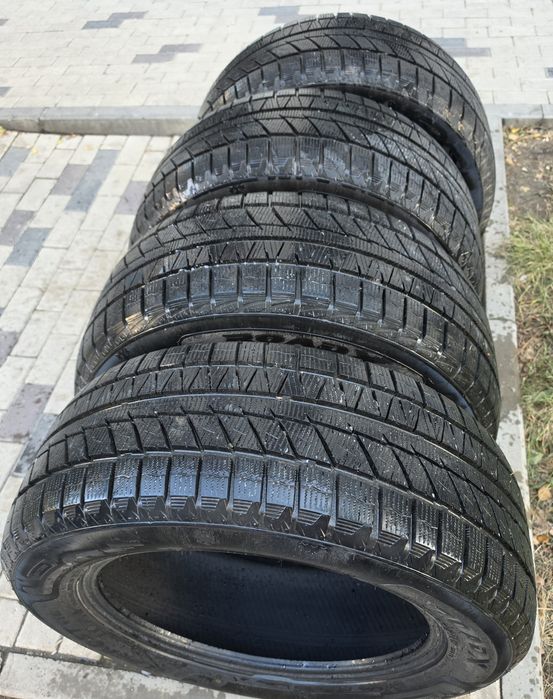 Продаю зимние шины