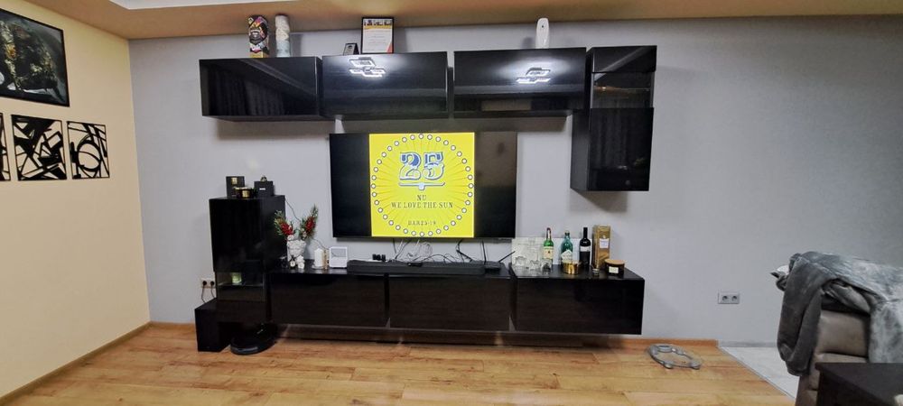 Холна секция в черен цвят