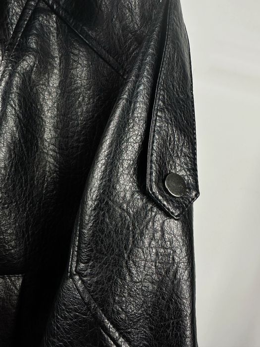 Дамско късо кожено biker яке в два цвятa