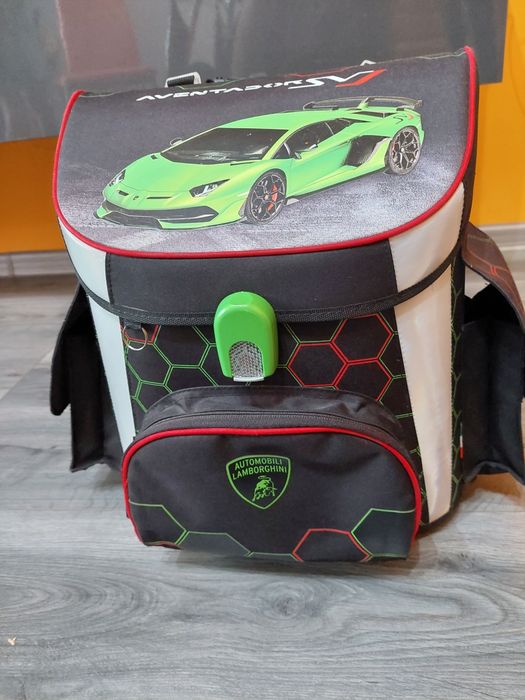 Ученическа раница ArsUna Lamborghini