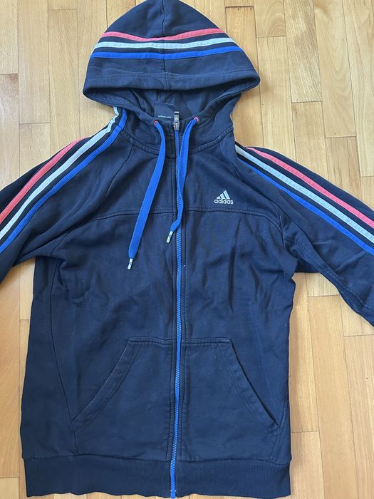 Adidas essentials hoodie